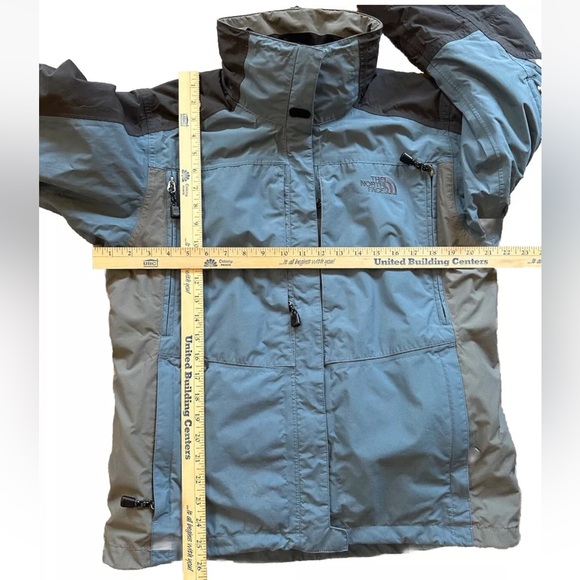 The North Face Summit Series Hyvent 2 in 1  Jacket Waterproof Women's Size S/P - Picture 9 of 16